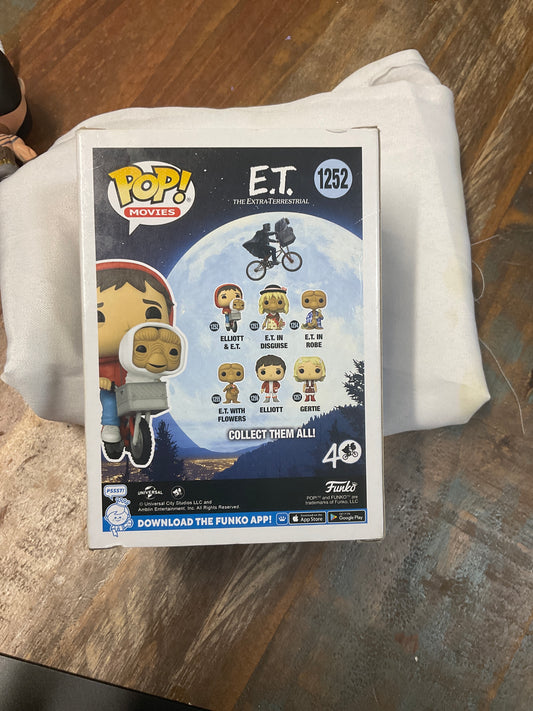 ELLIOT  & ET POP movies