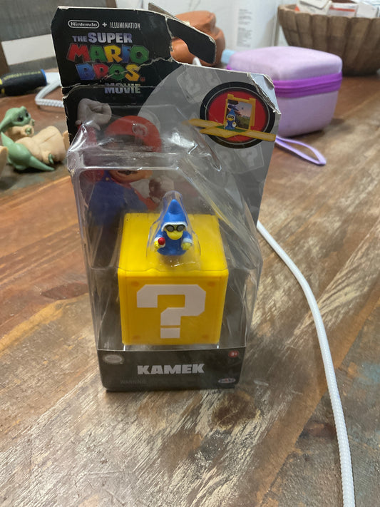 Kamek super Mario bros. Toy figure
